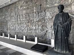 Ibn Battuta's statue
